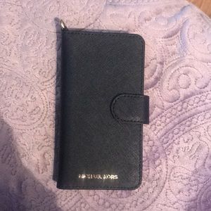 Michael Kors iPhone 7 case